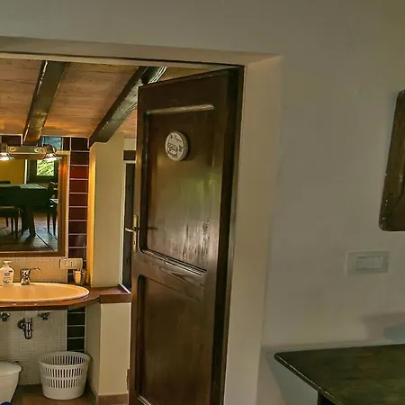 Apartament Leccio 7 *